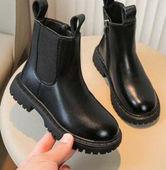 Women's Chelsea boots Boots Poshy's closet